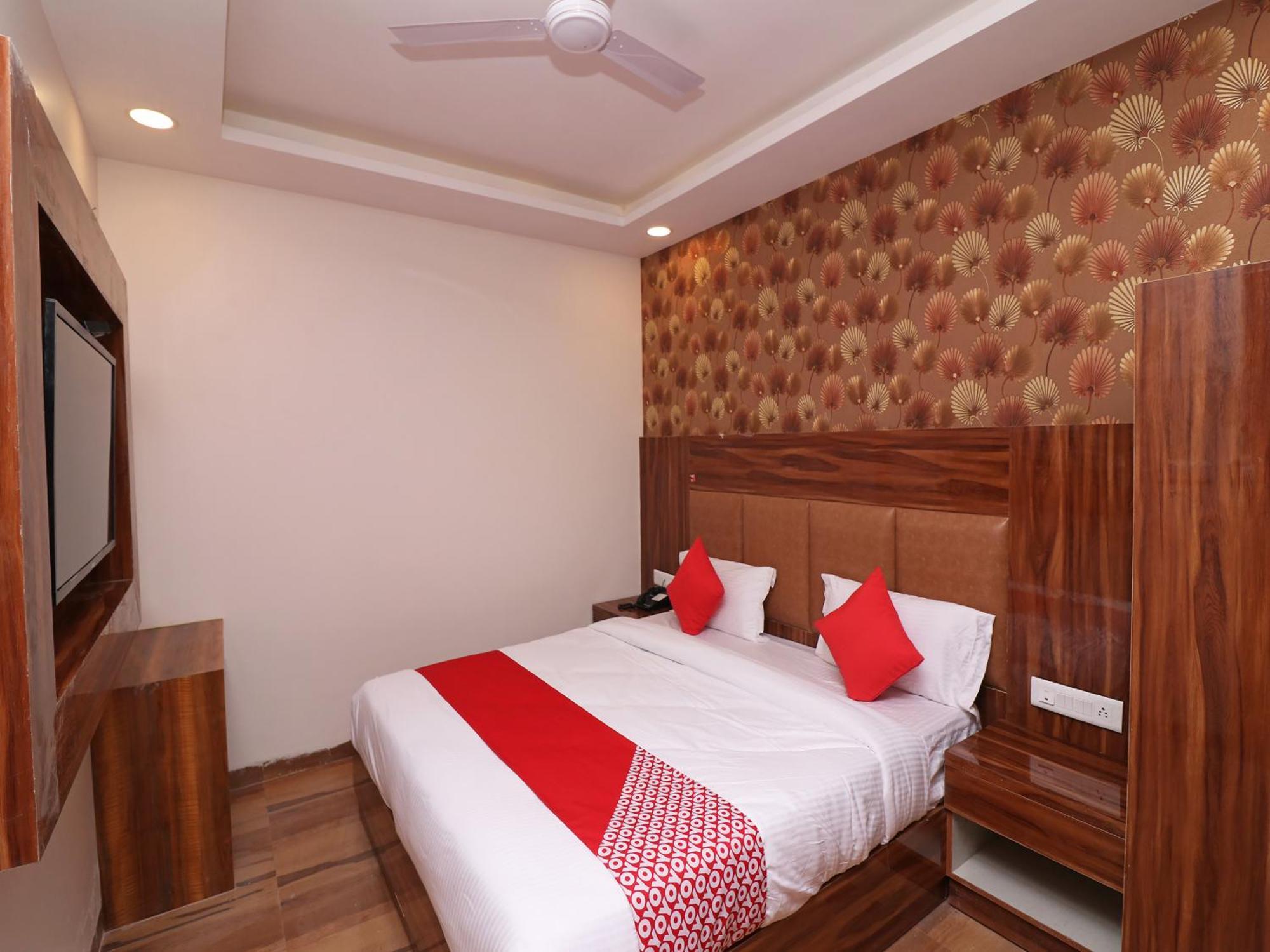 Olivia Stay New Delhi Bagian luar foto